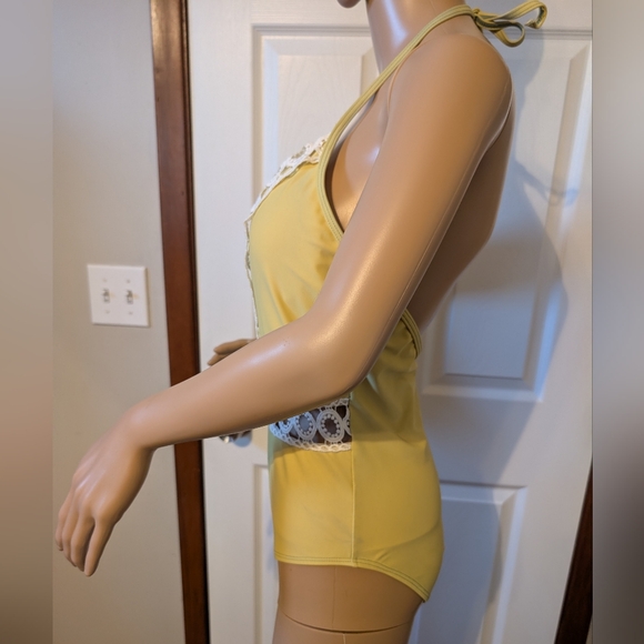 Cupshe Yellow and White Bikini with Lace Accents - Picture 2 of 9